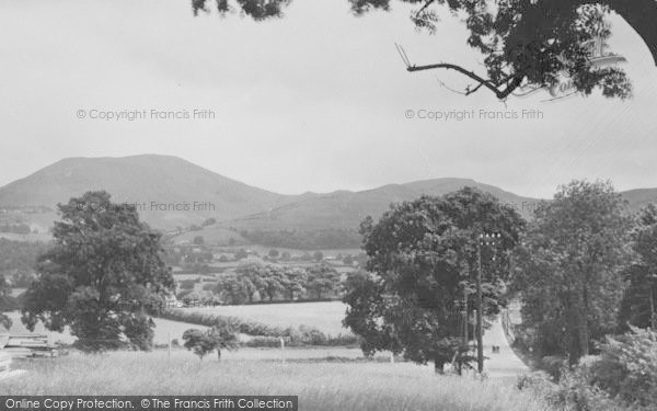 Photo of Llanbdr Dyffryn Clwyd, A Glimpse Of The Hills c.1936
