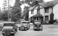 Llanbdr Dyffryn Clwyd, The Griffin Hotel c.1936, Llanbedr-Dyffryn-Clwyd