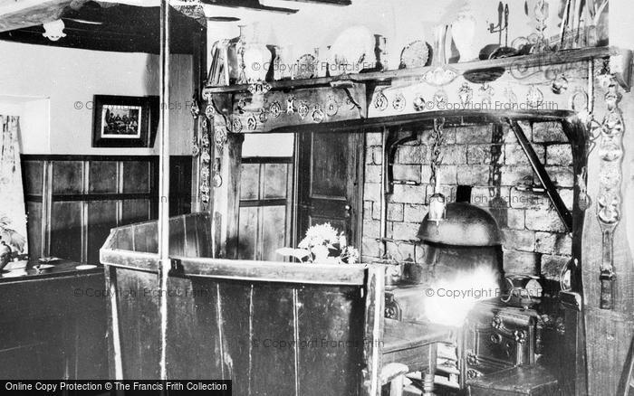 Photo of Llanbedr, The Settle Bar, Victoria Hotel c.1939