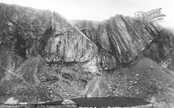 Photo of Llanberis, Clogwyn Du' Arddu c.1960