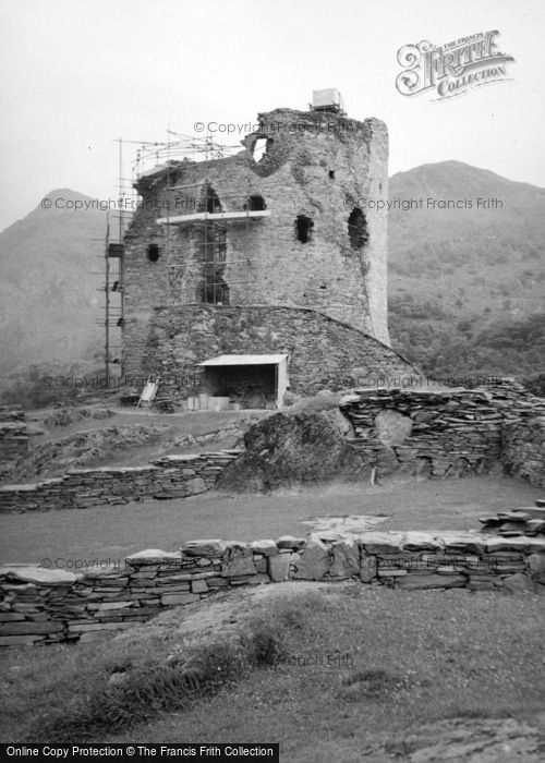 Photo of Llanberis, Dolbadarn Castle 1952