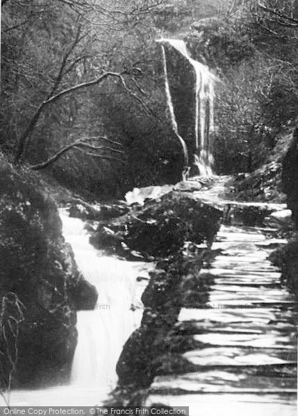 Photo of Llanberis, The Glen c.1935