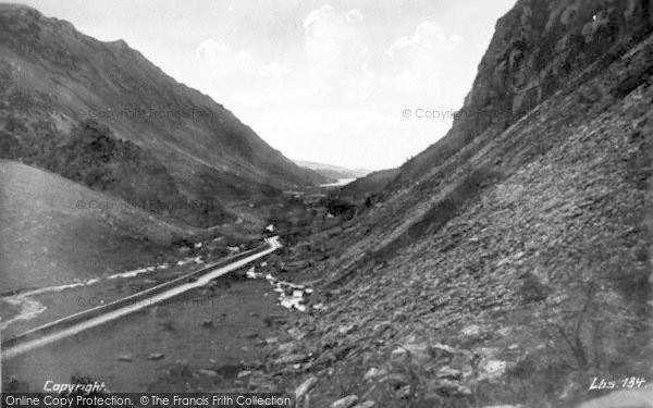 Photo of Llanberis, The Pass c.1935
