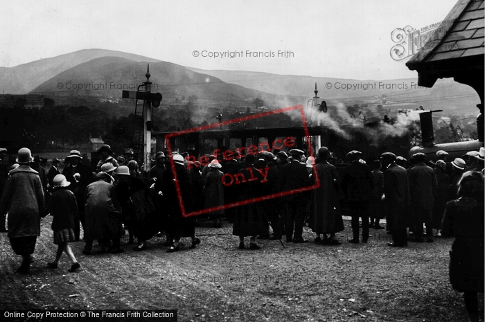 Photo of Llanberis, The Train From The Mountain c.1935