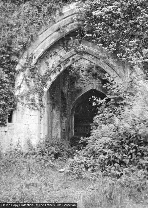 Photo of Llanblethian, St Quentin's Castle 1953