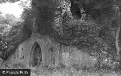St Quentin's Castle 1953, Llanblethian