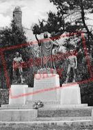 The War Memorial c.1933, Llandaff