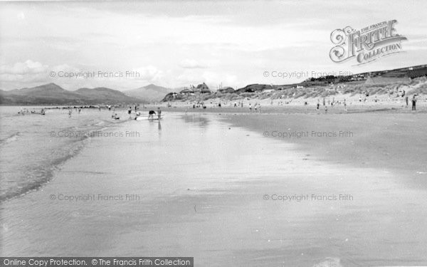 Photo of Llandanwg, The Beach c.1960