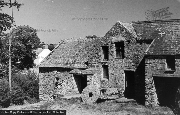 Photo of Llanddeusant, Old Corn Mill c.1935