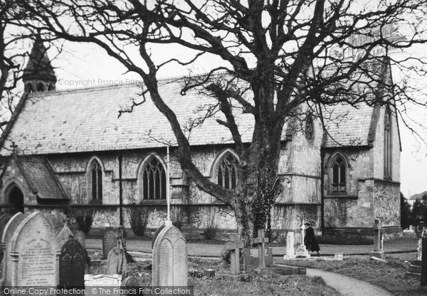 Photo of Llanddulas, St Cynbryd's Church c.1960
