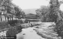 The River 1891, Llanddulas