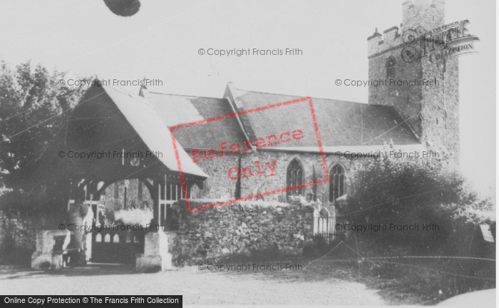 Photo of Llandovery, Llandignat Church c.1965