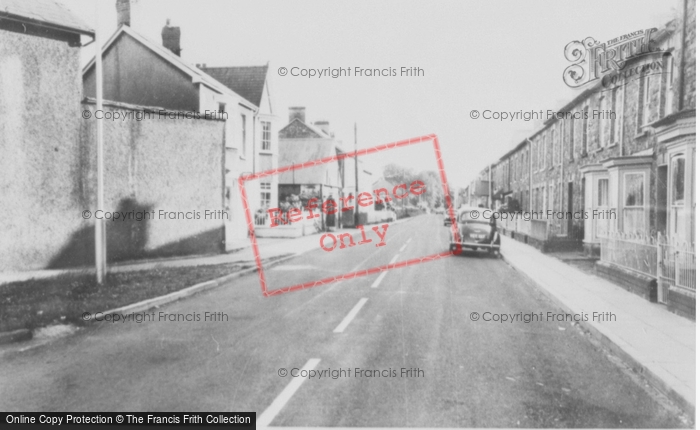 Photo of Llandovery, New Road c.1965