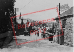 The Village c.1950, Llandrillo
