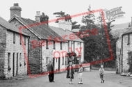 Village c.1955, Llandrillo