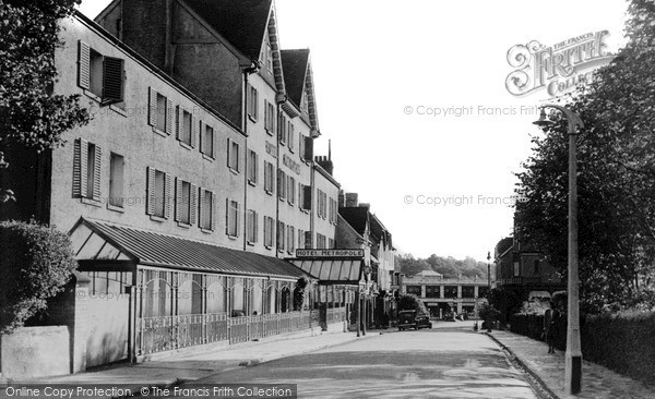 Photo of Llandrindod Wells, Temple Street 1949