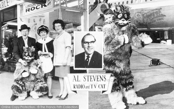 Photo of Llandudno, Al Stevens, Radio And Tv Cat c.1960