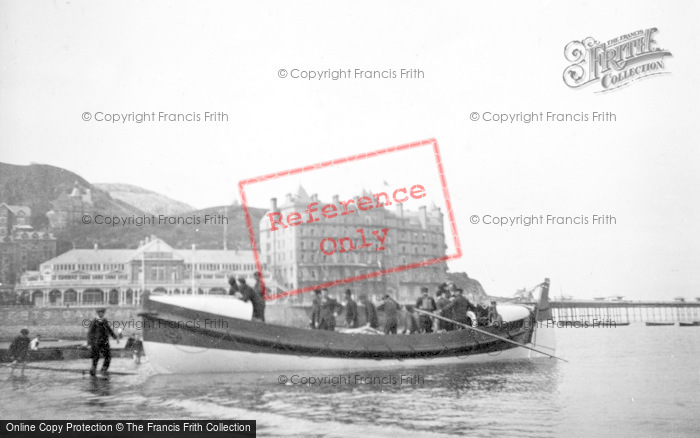 Photo of Llandudno, Lifeboat And Crew 1910