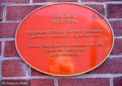 Plaque On Hospital Wall, Commemorating Sam Owen 2004, Llandudno