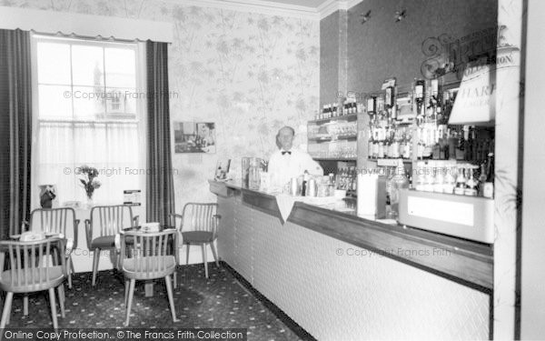 Photo of Llandudno, The Cocktail Bar, Ormescliffe Hotel c.1960