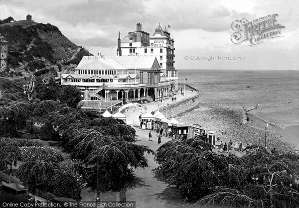 Photo of Llandudno, The Pier Entrance c.1933