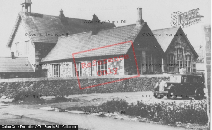 Photo of Llandybie, The School c.1955