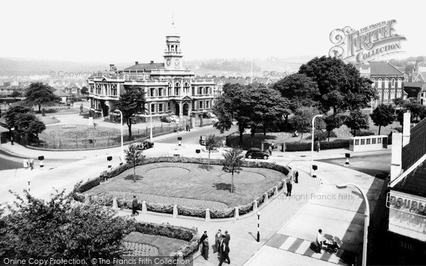 Photo of Llanelli, Town Hall Square 1957