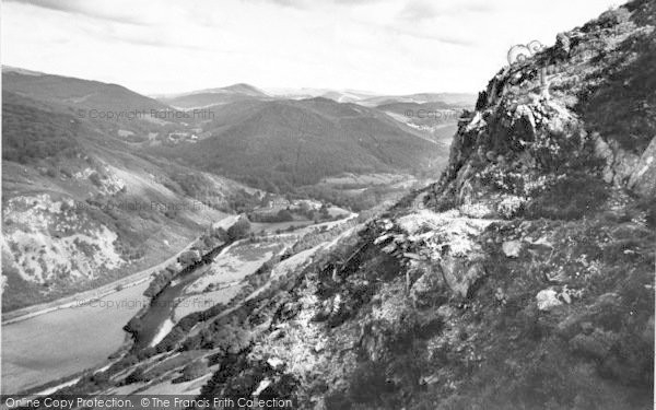 Photo of Llanelltyd, Precipice Walk c.1960