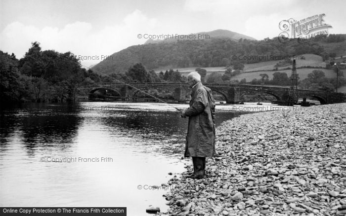 Llanelltyd, Salmon Fishing In The River Mawddach c.1955