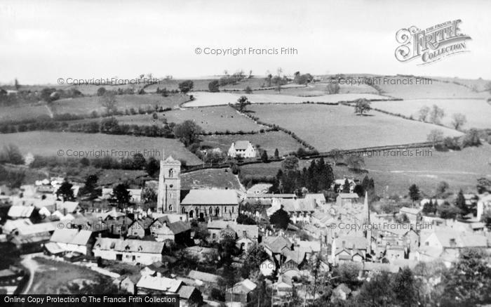 Photo of Llanfair Caereinion, General View c.1935