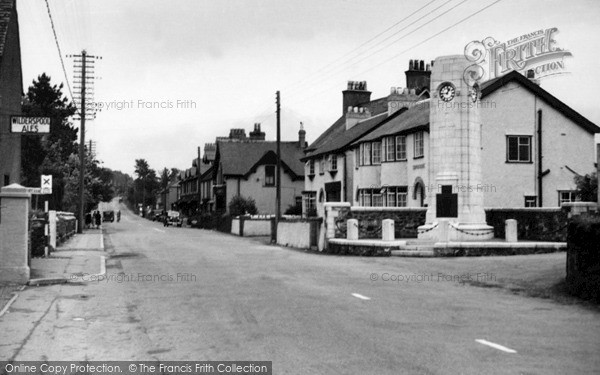 Photo of Llanfair Pwllgwyngyll, The Village c.1950