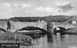The Old Bridge c.1950, Llanfair Talhaiarn