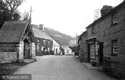 Village c.1955, Llanfair