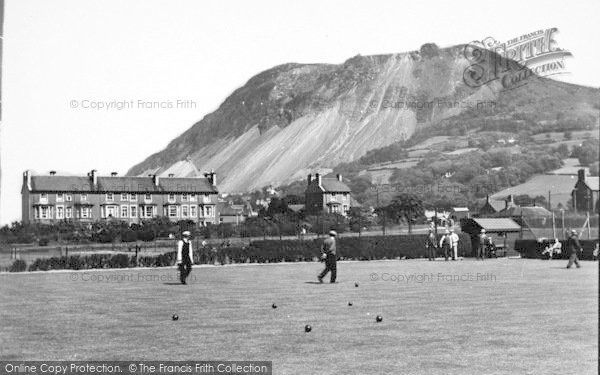 Photo of Llanfairfechan, Bowling Green c.1935