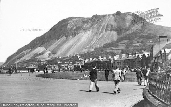 Photo of Llanfairfechan, The Front c.1935