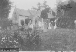 Llanfoist Church 1914, Llanfoist