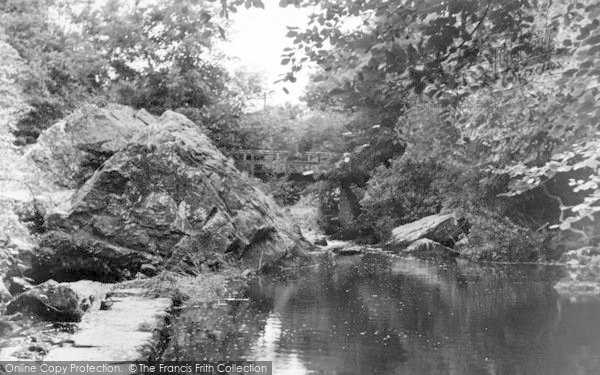Photo of Llangefni, Y Dingle c.1960