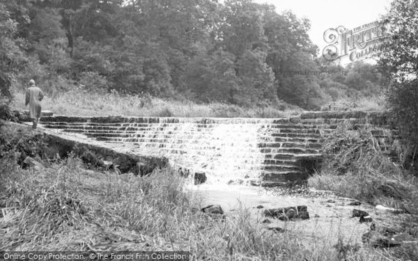 Photo of Llangefni, Yr Argae c.1960