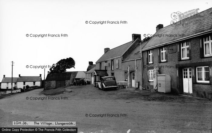 Photo of Llangennith, The Village c.1960