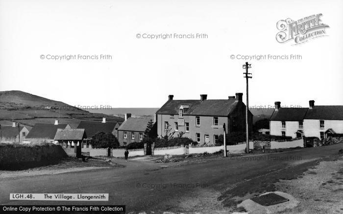 Photo of Llangennith, The Village c.1960
