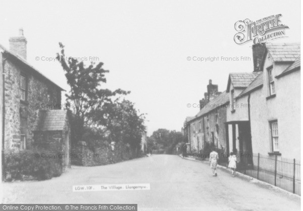 Photo of Llangernyw, The Village c.1950