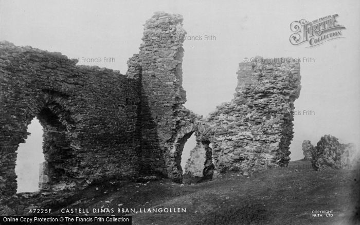 Photo of Llangollen, Castell Dinas Bran 1901