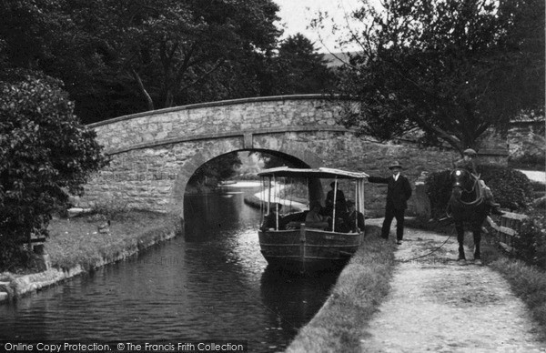 Photo of Llangollen, Horsedrawn Boat On The Canal c.1935