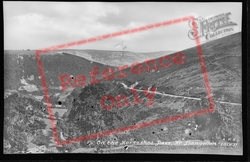 Horseshoe Pass c.1935, Llangollen