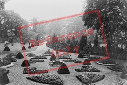 Plas Newydd, The Garden 1913, Llangollen