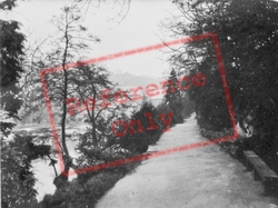 River Walk c.1935, Llangollen