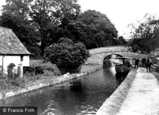 Llangollen, the Canal c1935