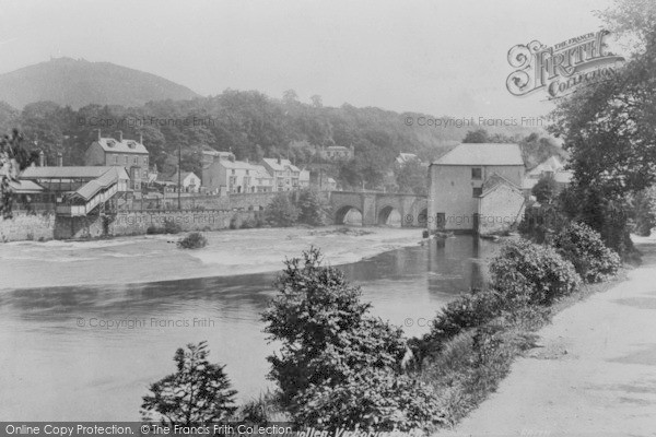 Photo of Llangollen, Victoria Path 1908