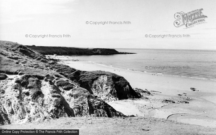 Photo of Llangwnnadl, The Beach c.1960