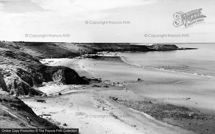 Photo of Llangwnnadl, The Beach c.1960